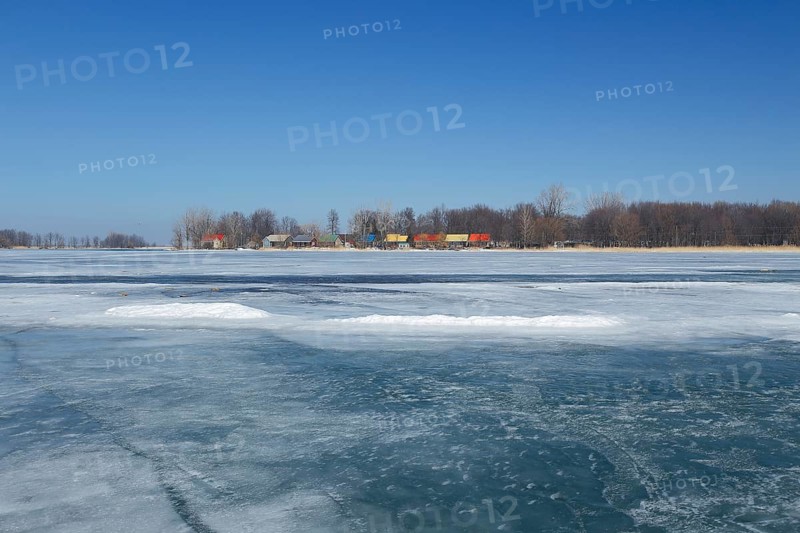 Thick ice on the Saint Lawrence River