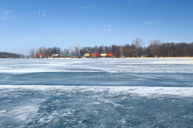 Thick ice on the Saint Lawrence River