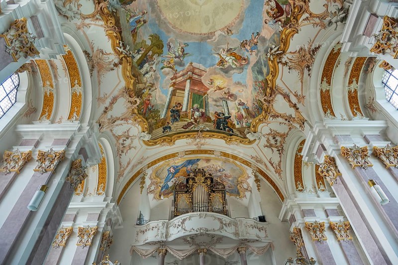 Organ gallery and ceiling frescoes