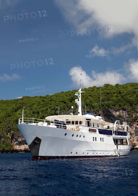 Luxury dive boat
