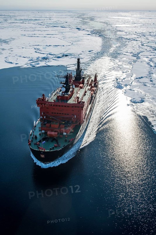 Aerial of the Icebreaker '50 years of victory' on its way to the North Pole