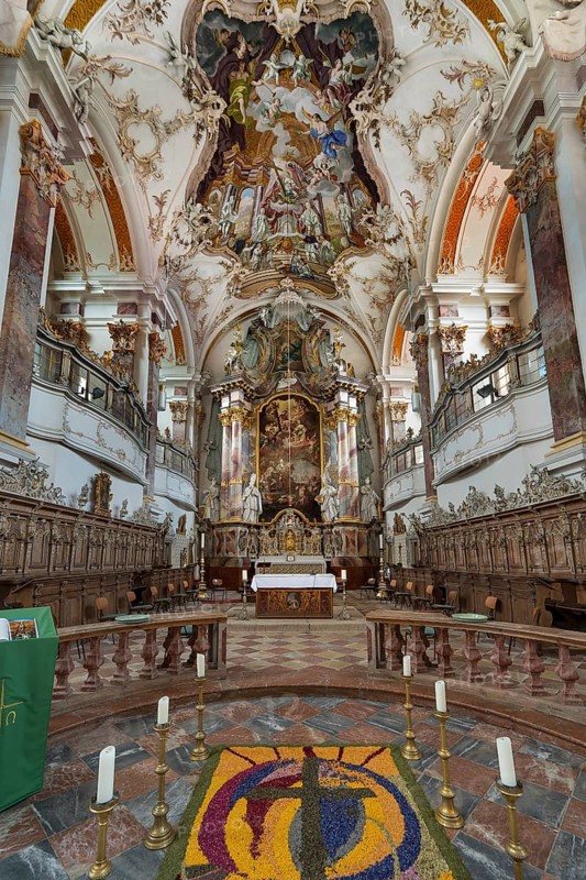 Main altar