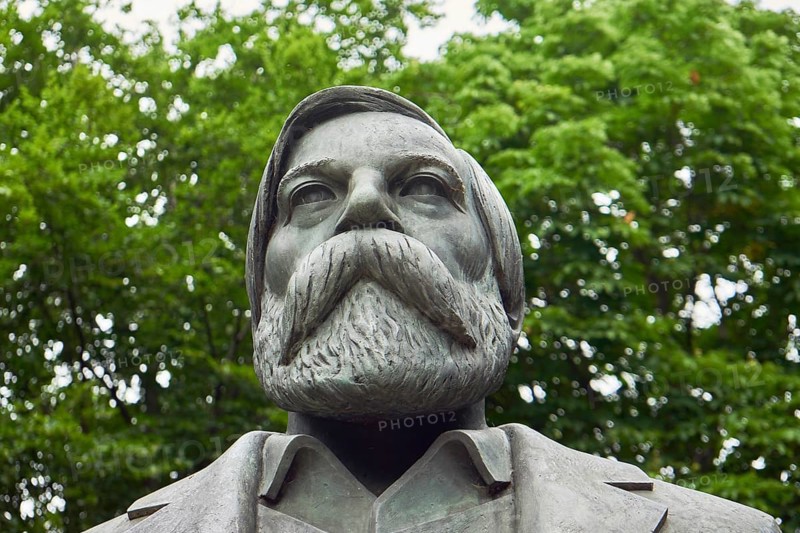 Friedrich Engels