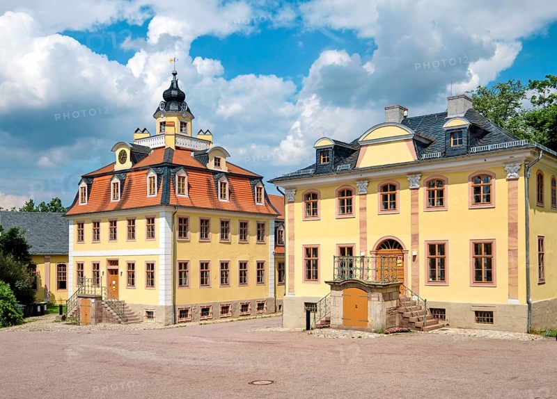 Cavalier houses