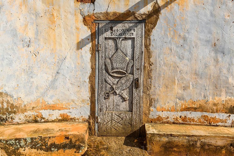 Door leading in the harem of the King´s palace