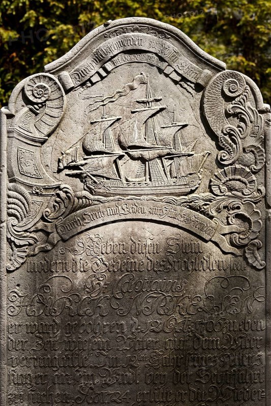 Speaking gravestone at the cemetery of the St. Clemens church