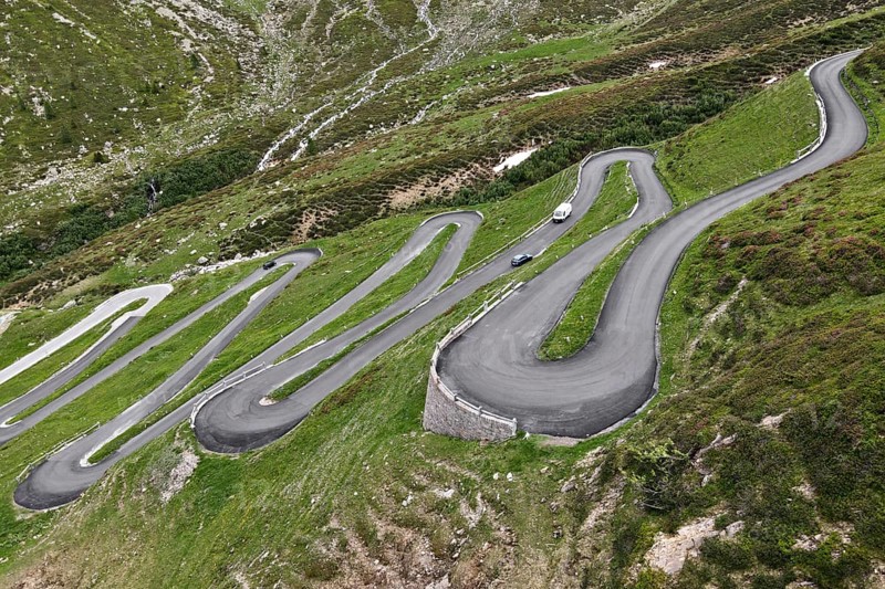 Aerial view of the serpentines on the north side of the Spluegen Pass