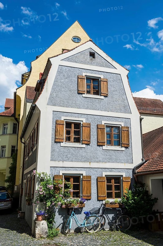 Medieval patrician houses