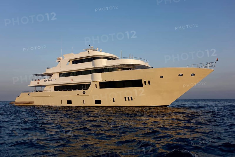 Live aboard