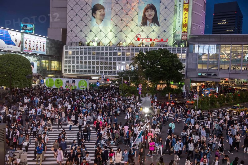 Shibuya crossing busiest road crossing in the world