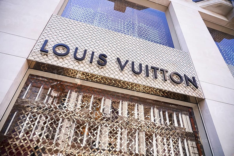 Louis Vuitton shop sign