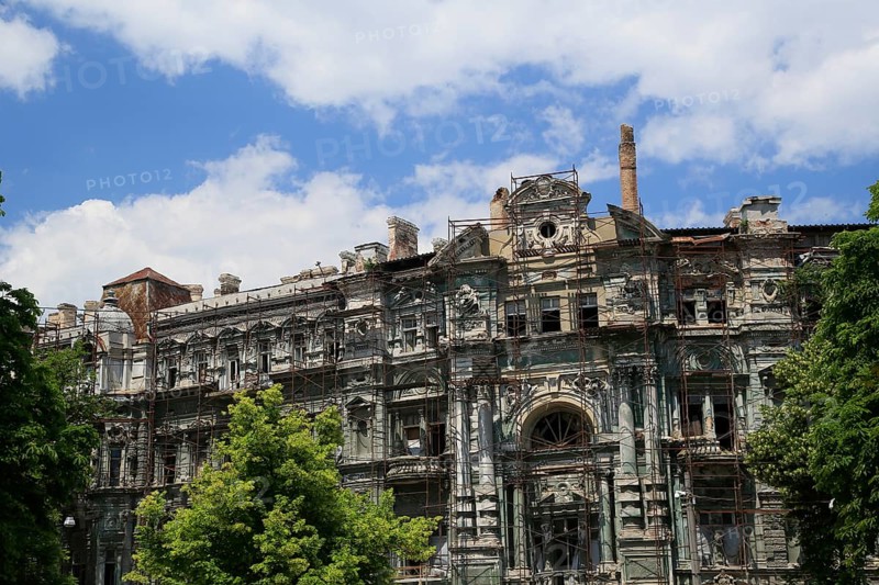 House in need of renovation on Cathedral Square