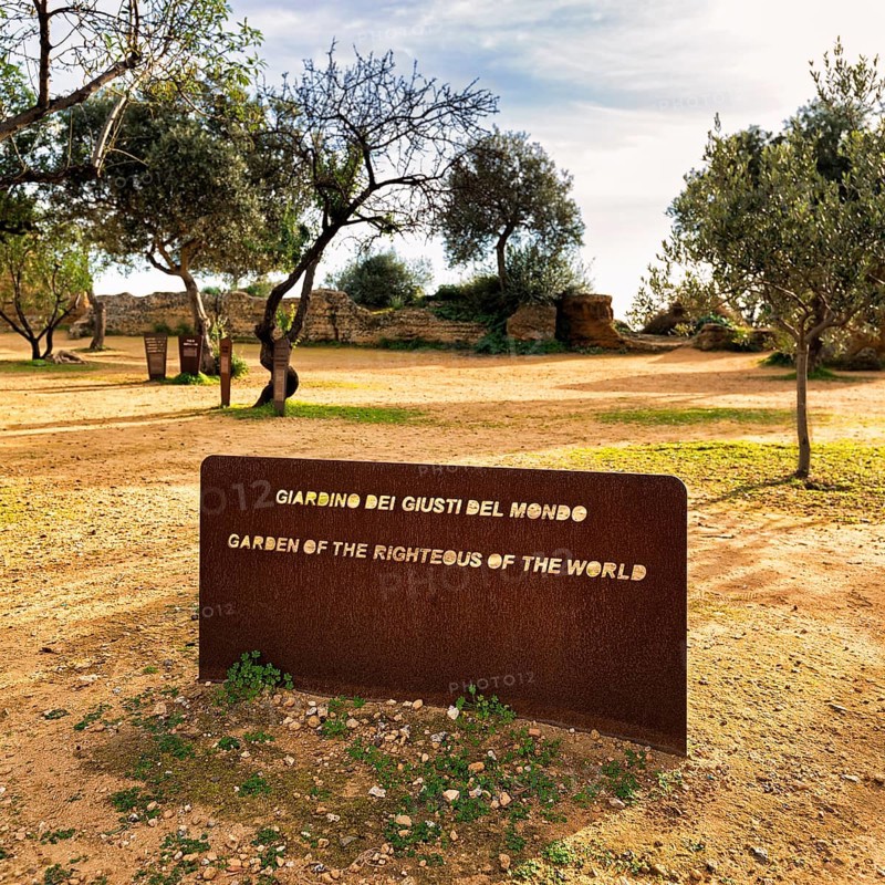 Iron stele with the inscription Garden of the Righteous of the World