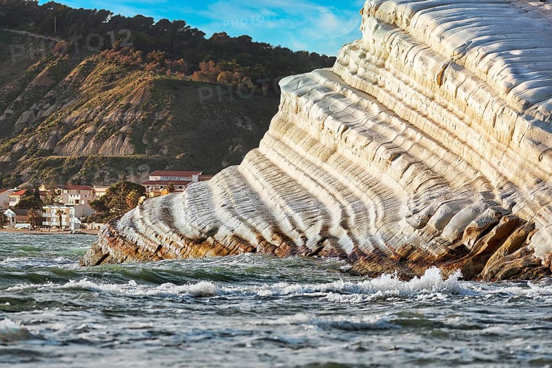 Chalk cliff Scala dei Turchi