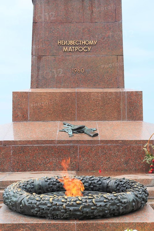 Monument to the unknown sailor