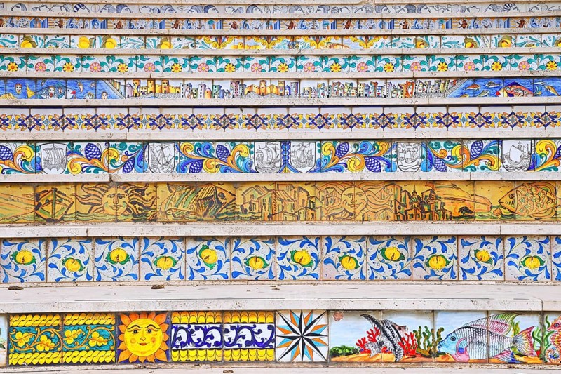 Staircase steps decorated with ceramic tiles