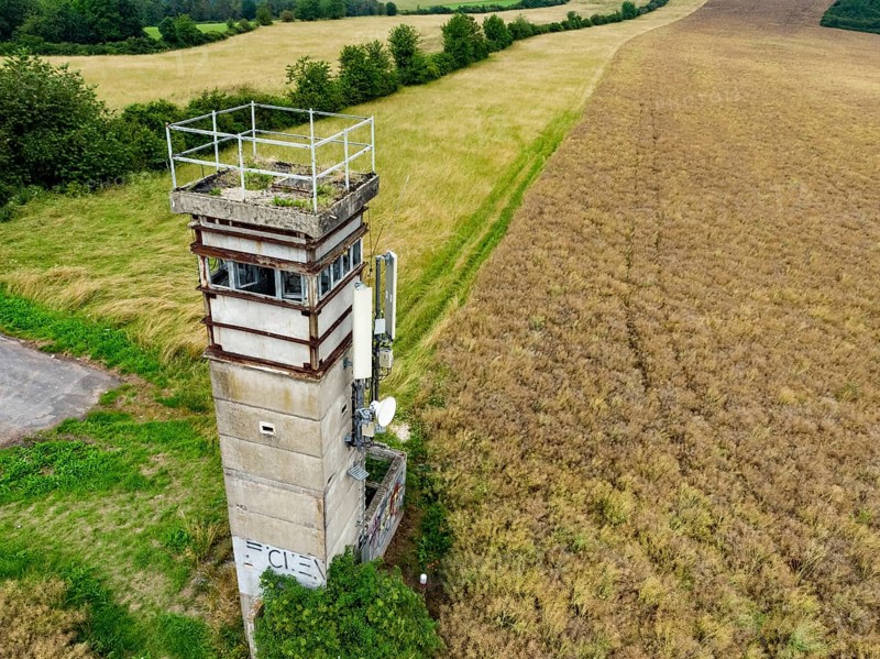 Former GDR watchtower on the border between Thuringia (right) and Hesse (left)