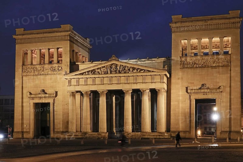 Propylaea on the Koenigsplatz in Munich in the evening