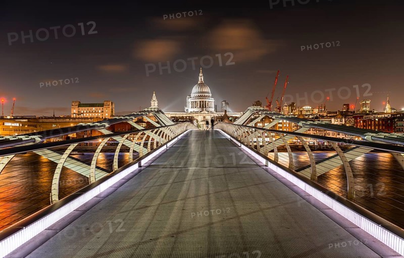 Millennium Bridge and St Paul's Cathedral at night