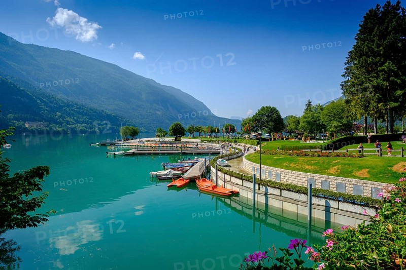 Lakeside promenade