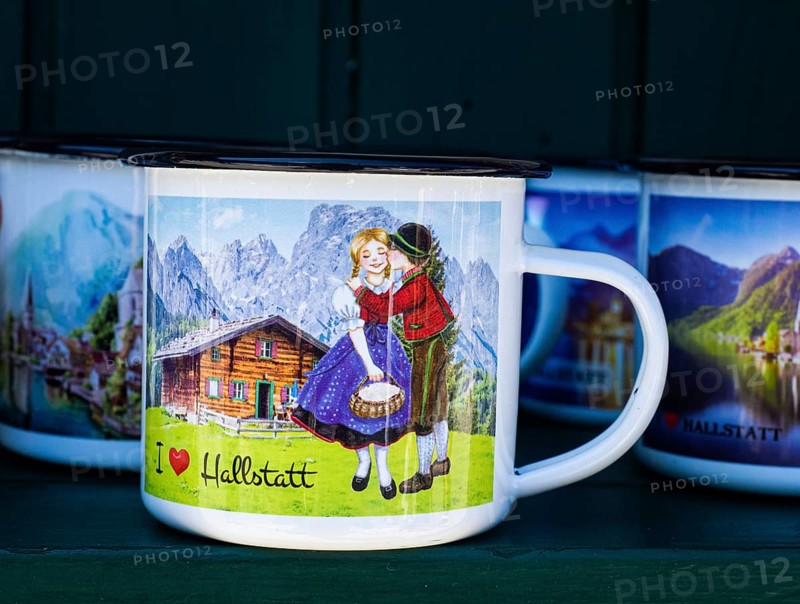 Coffee cup with print