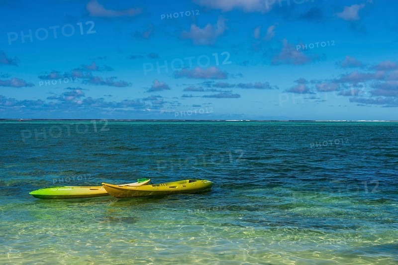 Kayaks in the wateres of Muri beach