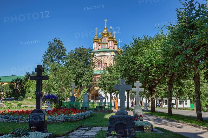 Gate Church of the Trinity-Sergius Lavra