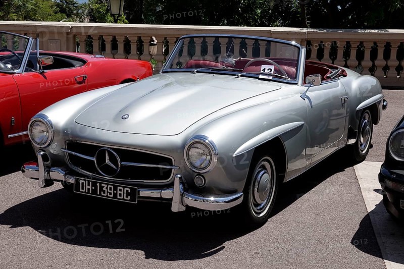 Sports car convertible Mercedes-Benz W 121 B II 190 SL