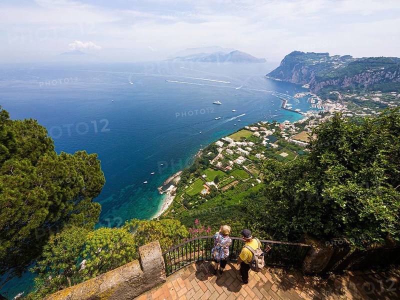 Tourists looking at the coast and Marina Grande