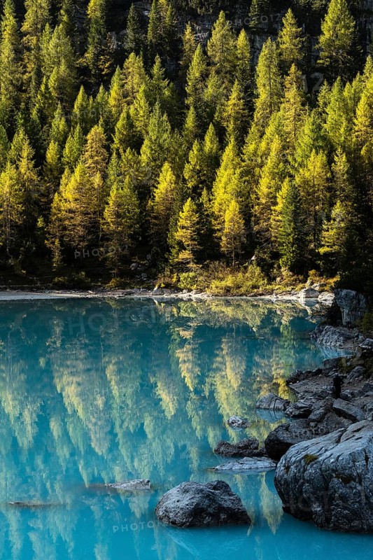 Turquoise-green Sorapis Lake