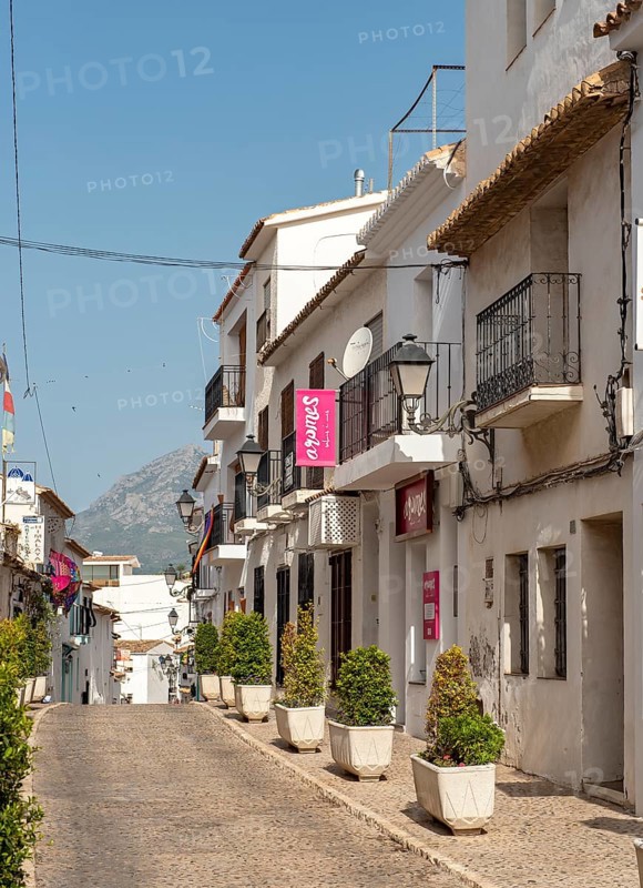 Narrow streets with white houses in Altea Old Town