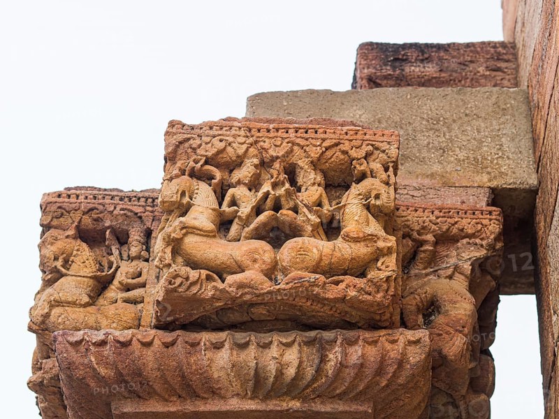Islamic ornamentation and calligraphy at the Qutb Minar complex