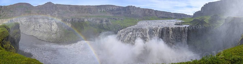 Rainbow at Hafragilsfoss