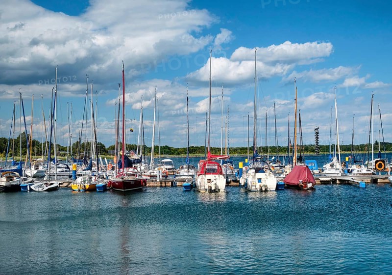 Marina Bernsteinsee