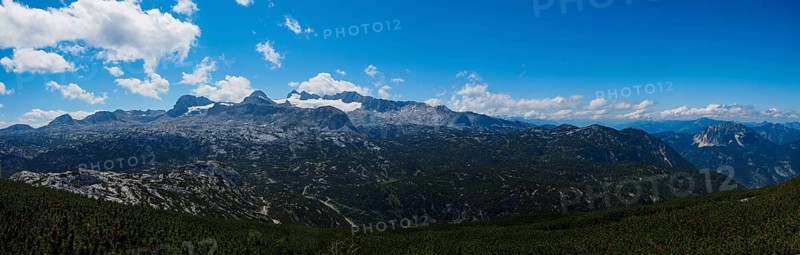 OLYMPUS View of the Hallstatt Glacier and High Dachstein