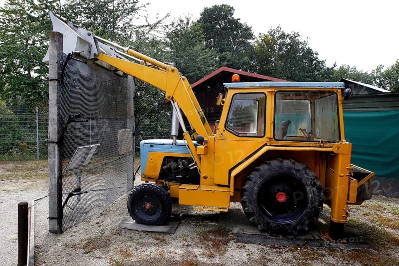 Excavator by Heinz-Josef Grosse at the former German-German border
