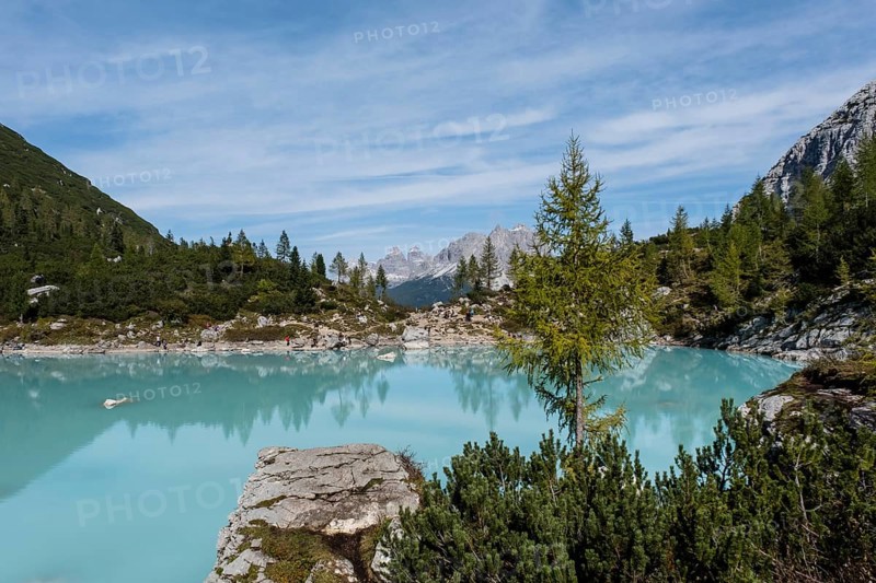 Turquoise-green Lake Sorapis