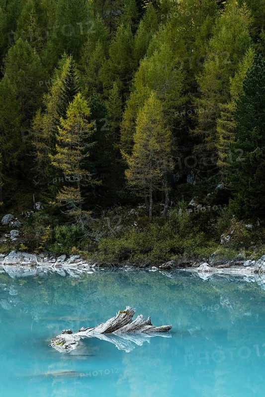 Turquoise-green Lake Sorapis