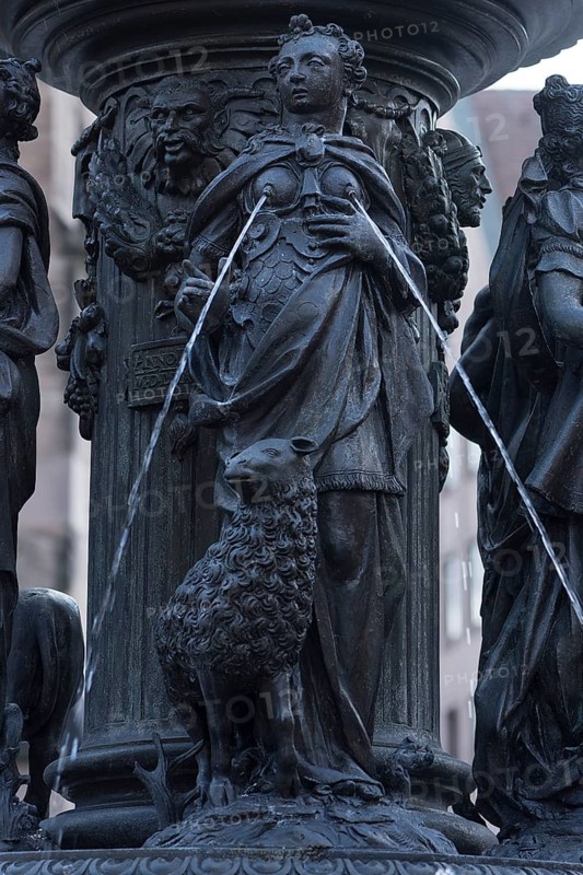 Figure of the Fountain of Virtue