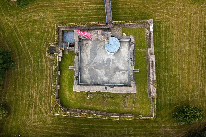 Bird's-eye view of the ruins of the partially reconstructed former moated castle of Altendorf Castle from the Middle Ages