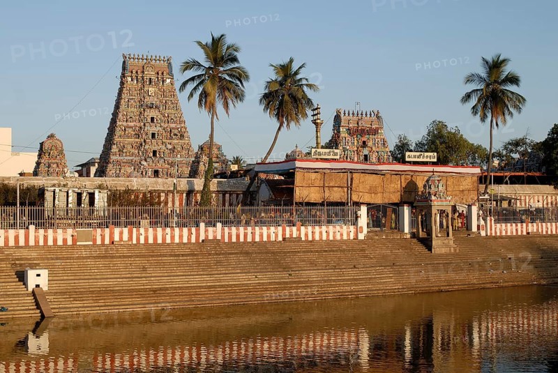 Kapaleeshvara temple with tank