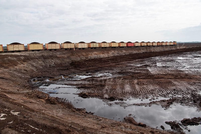 Peat cutting