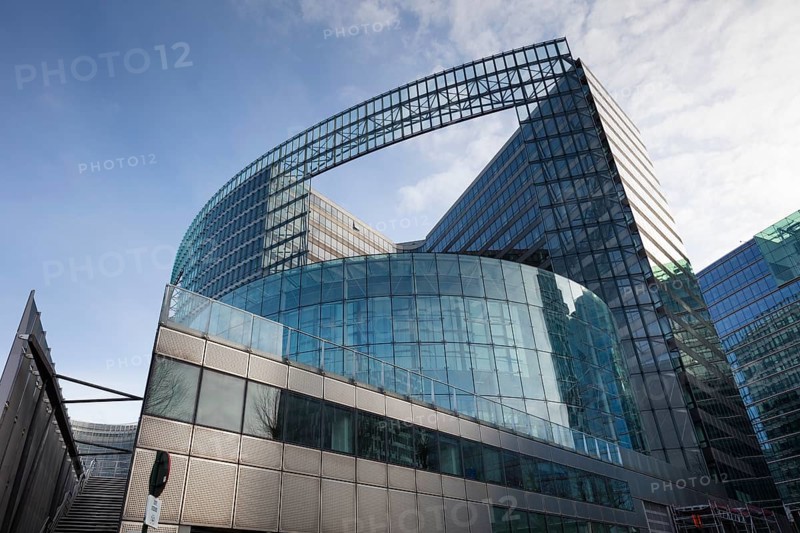 European Commission Quarter