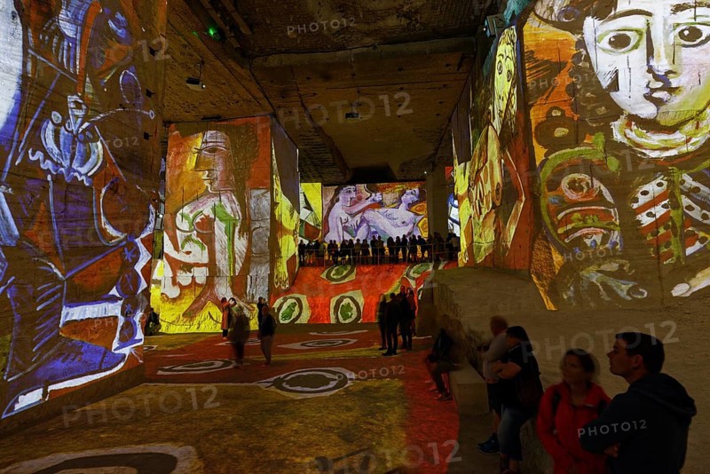 Light and pictureshow Carrieres des Lumieres