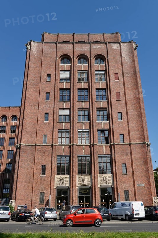 Ullsteinhaus