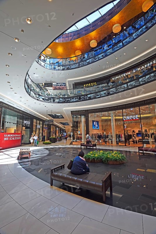 Shopping Mall The Mall of Berlin