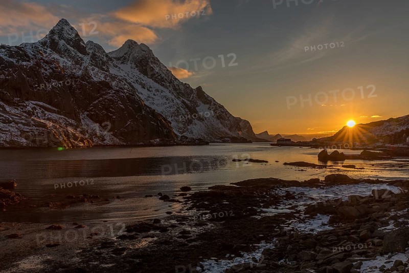Sunset in Unstad