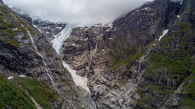 Glacier tongue