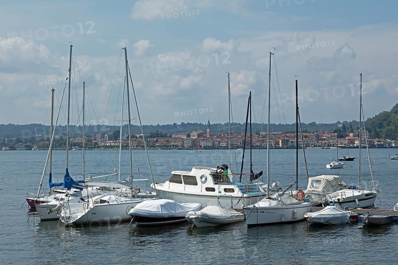 Marina with view of Arona