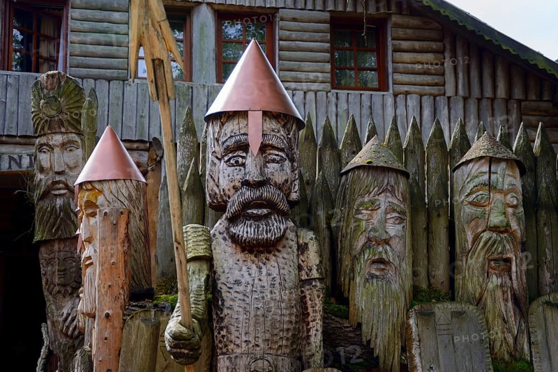 Wooden figures